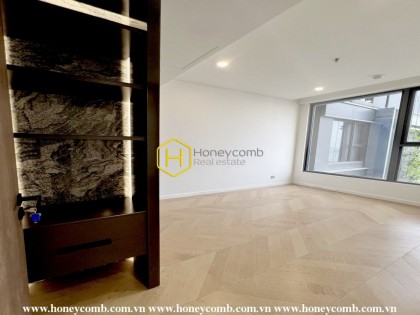 Feel the tranquil in this unfurnished apartment at Lumiere Riverside