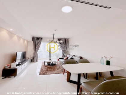 Enchanting apartment for rent in Masteri An Phú with modern interiors and river view