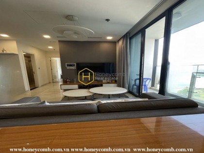 Suprised with the perfect refinement of this apartment in Vinhomes Golden River