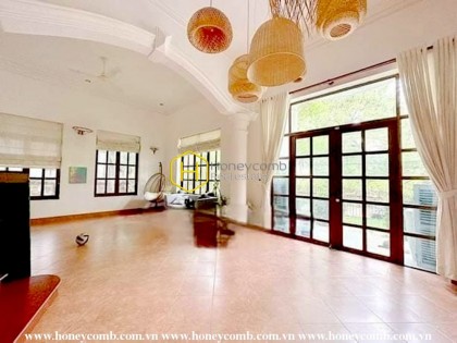 Attractive villa in Nguyen Van Huong with perfect swimming pool