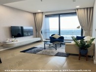 You will be enchanted by this minimalist apartment in Lumiere Riverside