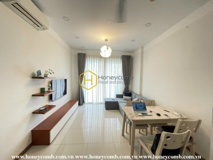 The 1 bedroom-apartment is blended modernity and art in Tropic Garden