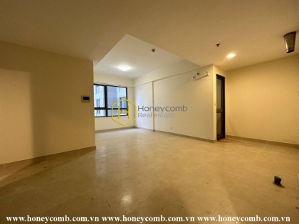 Renew your living space in this unfurnished apartment for rent in Masteri Thao Dien