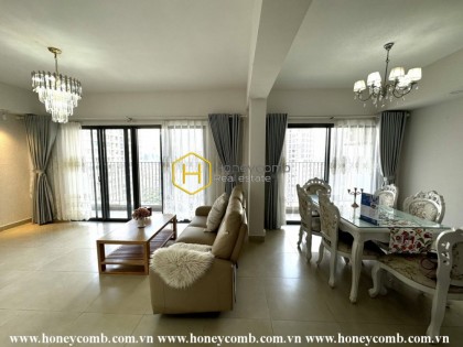 Well lit dual key apartment with modern amenities and gorgeous space in Masteri Thao Dien