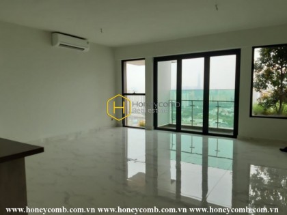 Share your home style with this airy unfurnished apartment in Feliz En Vista