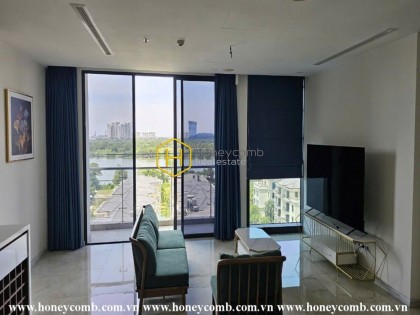 Let's view the slendid beauty of this Vinhomes Golden River apartment