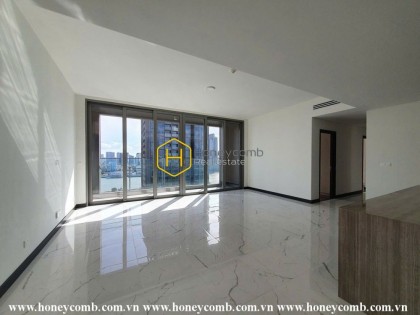 Spacious and unfurnished apartment in Empire City