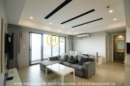 Your new panoramic city view awaits! Classy "All White" apartment in Masteri Thao Dien